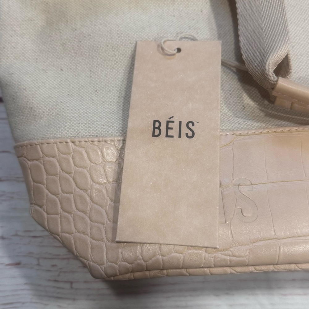 NWT Beis Convertible Backpack in Beige & Croc Trim - Picture 3 of 13